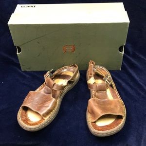 Born Hopkins Henna Brown Sandals Women’s Size 7 US